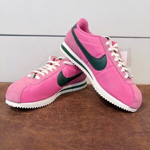NWT Nike Women's Cortez Pink Green Retro Vintage Trendy Athletic Sneakers 8